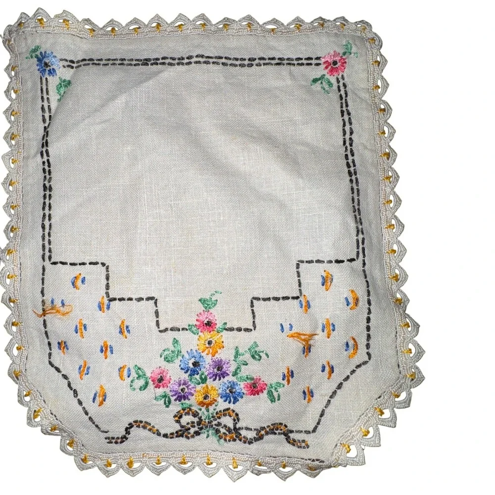 Vintage Lot 5 Hand Embroidered Table Linens Doilies Floral Needlework Lace